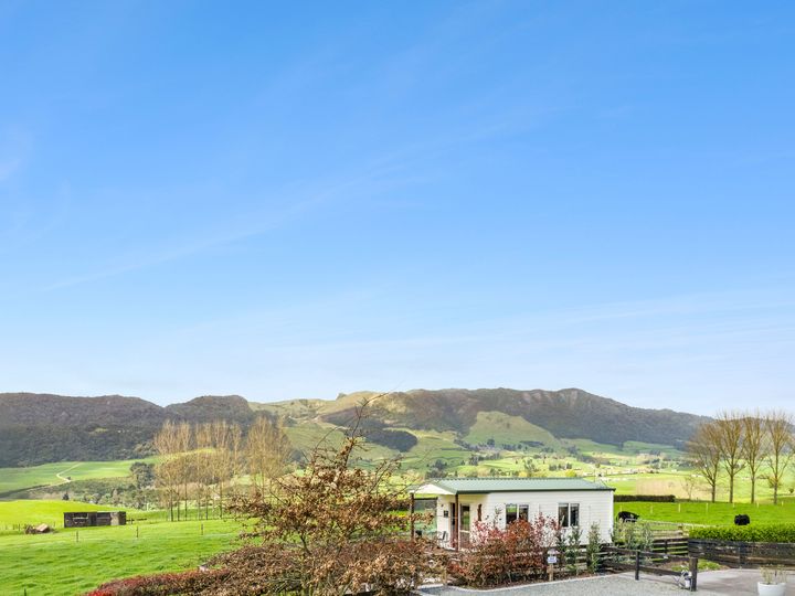 1758044960793 Bwrm 1%20%281%29