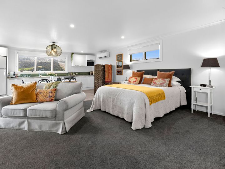 1758051797766 Bwrm 001