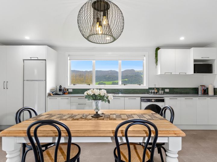 1758051797782 Bwrm 002