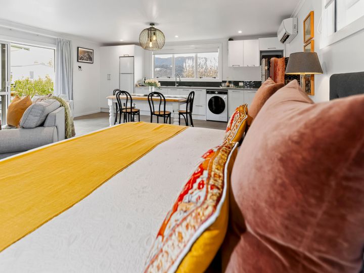 1758051797784 Bwrm 006